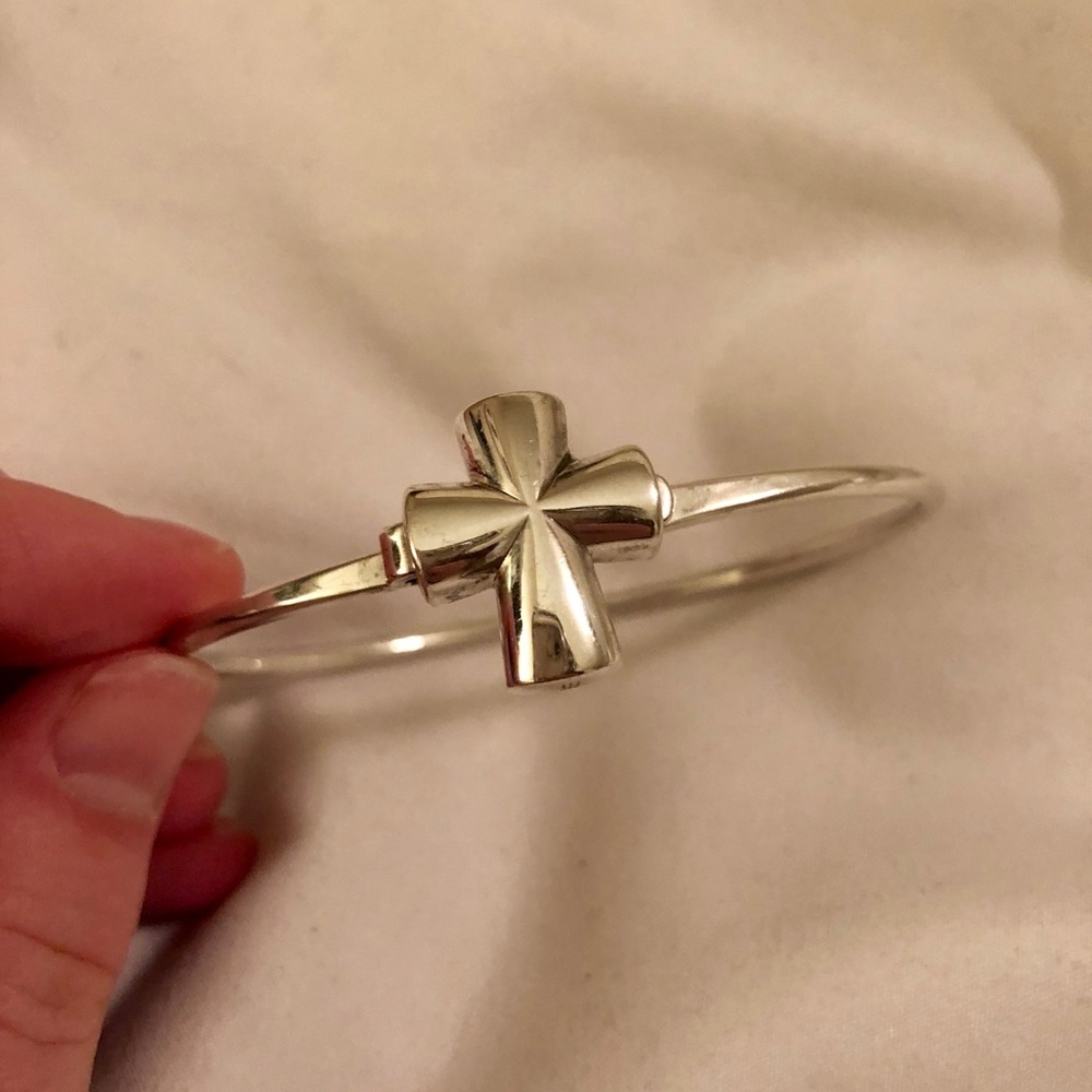 RETIRED James Avery St. Teresa Cross Bracelet